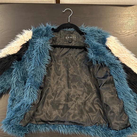 Women's Multicolor Faux Fur Jacket - Picture 2 of 2
